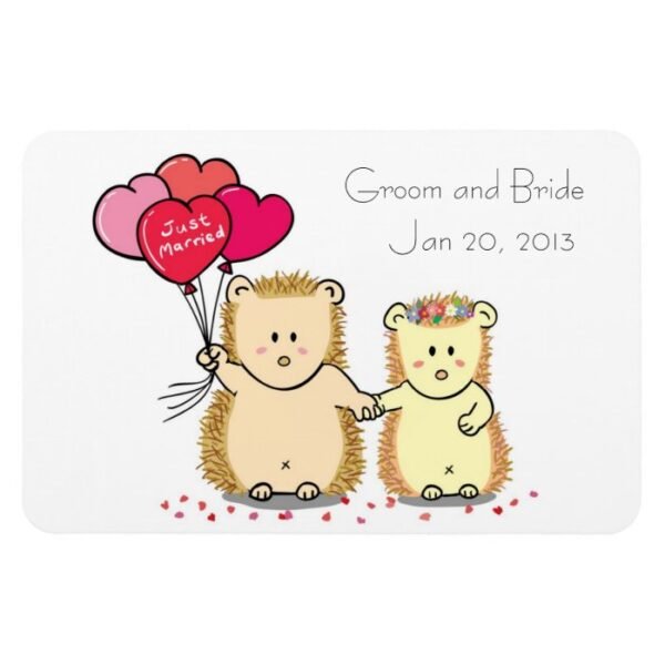 Wedding Favor Magnet - Cute hedgehog couple